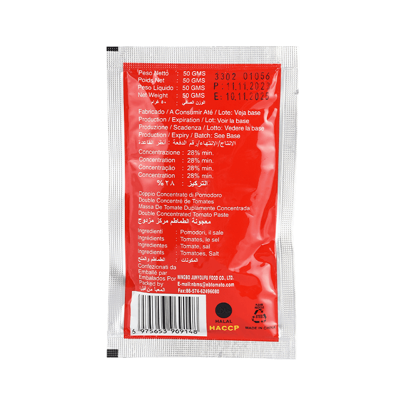 Cum să judeci calitatea pastei de roșii concentrate dublu după culoarea și textura sa?